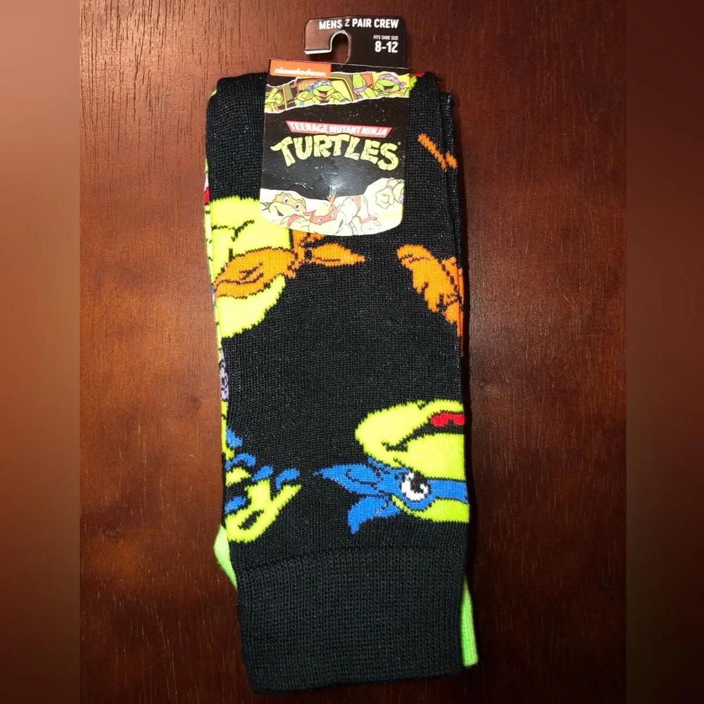 TEENAGE MUTANT NINJA TURTLES NOVELTY CREW SOCKS NWT MEN’S SHOE SIZE 8-12
